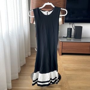 Perfect Black Dress to have in your closet. ( brand- NIKKIE, size- 32 (xs)